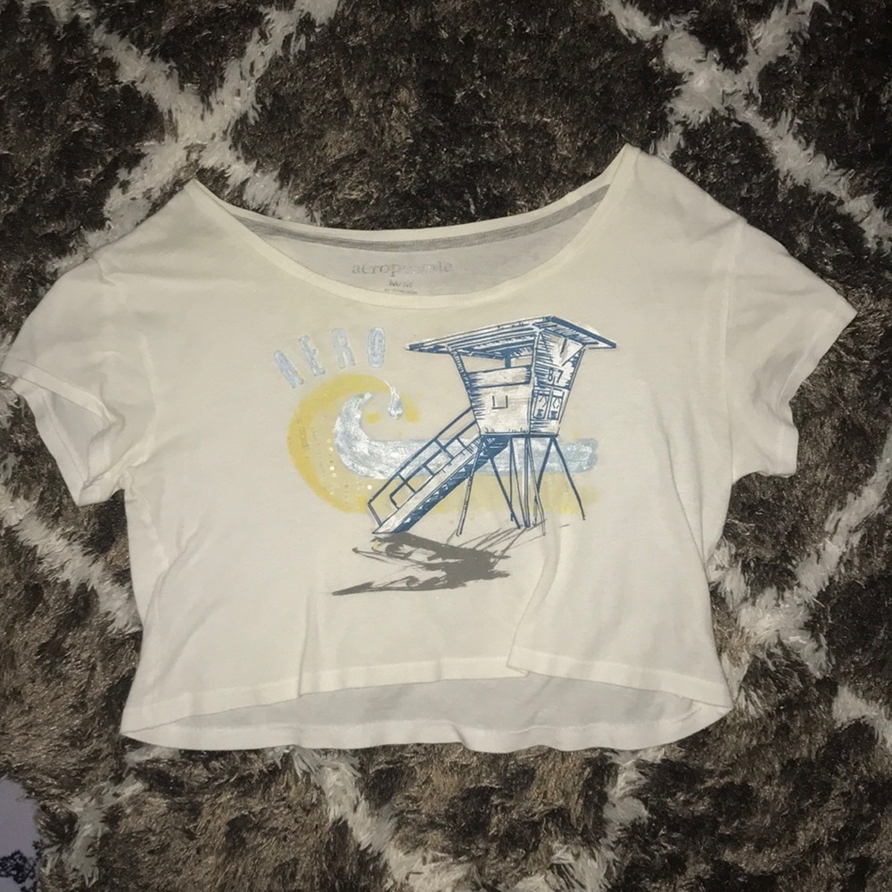 Cropped short sleeve Aeropostale shirt